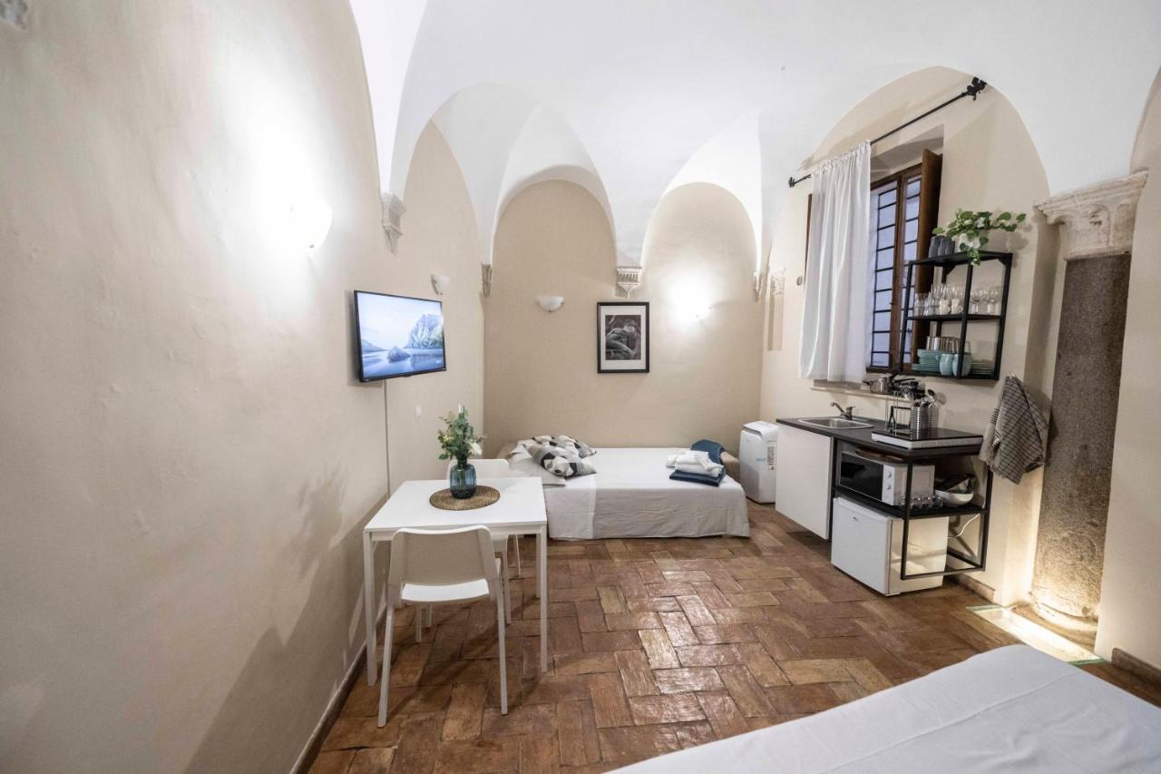 Studio Delle Grotte - Campo De' Fiori Рим Экстерьер фото